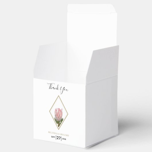 Rustic King Protea Wedding Geschenkschachtel (Geöffnet)