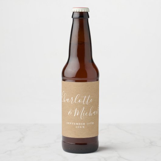 Rustic kraft elegante Signature Script Wedding Bierflaschenetikett (Vorderseite)