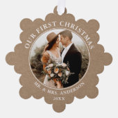 Rustic Kraft Unser erstes Weihnachtslied Foto Ornament Karte (Vorderseite)