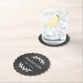 Rustic Laurel Branch Wreath Nachname Monogram Untersetzer (Vor Ort)