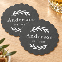 Rustic Laurel Branch Wreath Nachname Monogram