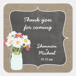 Rustic Mason Jar Daisy Chalkboard Gefallen Aufkleb Quadratischer Aufkleber