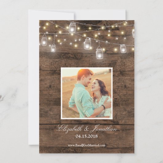 Rustic Mason Jars String Lights Foto Wedding Einladung (Rückseite)