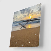 Rustic Monogram Farmhouse Benutzerdefiniertes Foto Quadratische Wanduhr (Winkel)