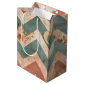 Rustic Moon Blumen Chevron Erdiges Muster (6) Mittlere Geschenktüte (Rückseite Schrägansicht)