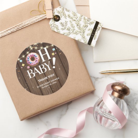 Rustic Oh Baby Donut & Sprinkle Kawaii Babydusche Runder Aufkleber (Schenken)