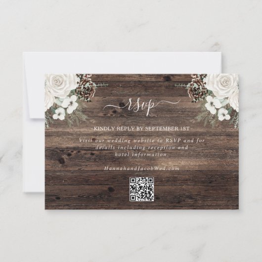 Rustic Pine Winter Wedding QR Code RSVP Card Karte (Vorderseite)