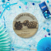 Rustic Pinecones Custom Family Name Thanksgiving Pappteller (Party)