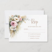 Rustic Pink and White Floral Wedding RSVP Karte (Vorderseite)
