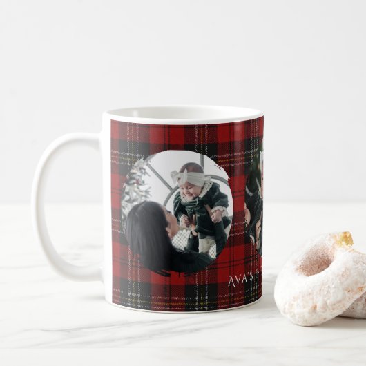 Rustic Plaid Modern Baby’s First Christmas Kaffeetasse (Mit Donut)