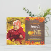 Rustic Pumpkin Fall Geburtstag Einladung Gold (Stehend Vorderseite)