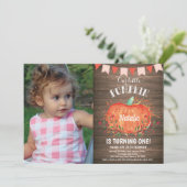 Rustic Pumpkin Geburtstag Einladung Pink (Stehend Vorderseite)