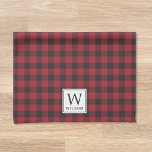 Rustic Red Buffalo Karo Monogram Christmas Geschirrtuch<br><div class="desc">Handtuch für die Urlaubssaison in Monogramm,  mit modernem Karo in Schwarz und Rot-Büffel-Design mit personalisiertem Anfangs- und Familiennamen.</div>