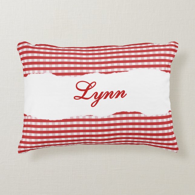 Rustic Red Gingham Personalized Name Dekokissen (Vorderseite)
