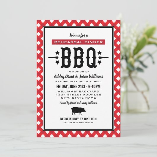 Rustic Red Gingham Wedding Probe Dinner GRILLEN Einladung (Stehend Vorderseite)