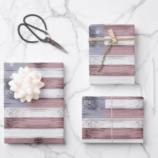 Rustic Red White Blue Wood USA Fahne Amerika Geschenkpapier Set (Vorderseite)