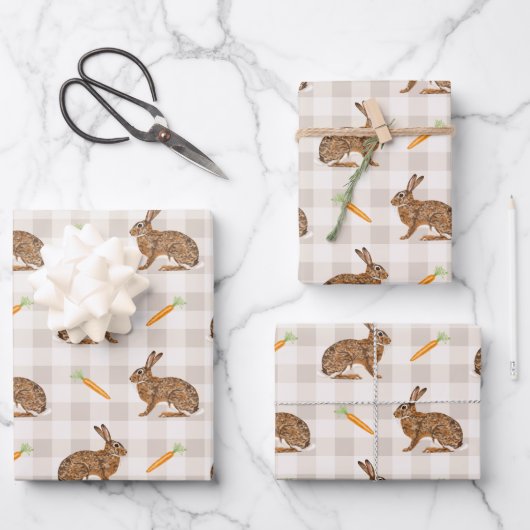 Rustic Spring Hares And Carrots Beige Pattern Geschenkpapier Set (Vorderseite)