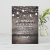 Rustic String Lights Mason Jar Wood Vow Renewal Einladung (Stehend Vorderseite)