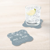 Rustic String Lights Mr. und Mrs. Wedding Monogram Untersetzer (Vor Ort)