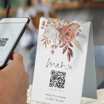 Rustic Terracotta Florals Menü Qr Code Hochzeit Tischaufsteller<br><div class="desc">Rustikale Terracotta Florals Menü Qr Code Hochzeit. Herbstfarbene Blütenblätter grenzen an die Spitze, mit einem eleganten Menu-Skript und leicht zu personalisieren, die Erholung des Textes auf Ihre Bedürfnisse. Laden Sie Ihre Gäste zum Scannen ein, um Ihre Speisekarte zu sehen. Ändern Sie einfach die Beispiel-URL in der Vorlage mit Ihrer eigenen...</div>