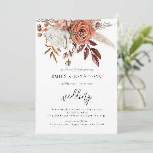 Rustic Terracotta Florals QR Code Wedding Einladung (Stehend Vorderseite)