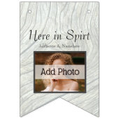 Rustic Wedding Grey Wood Fügen Sie Ihre Fotos hinz Wimpelkette (Dritte Fahne)