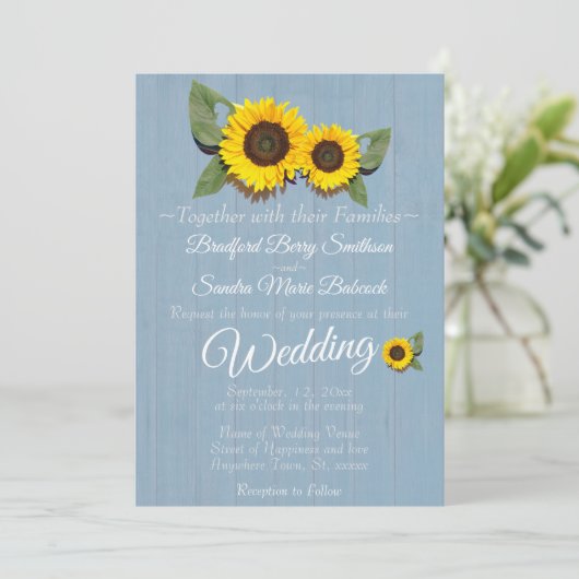 Rustic Wedding Sunflower Dusty Blue Wood Wedding I Einladung (Stehend Vorderseite)