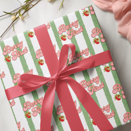 Rustic White Green Berry First Birthday Strawberry Geschenkpapier
