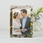 Rustic Wildflower Photo Wedding Save the Date (Stehend Vorderseite)