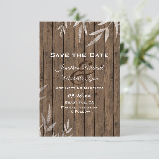 Rustic Willow on Wood Wedding Save The Date (Stehend Vorderseite)