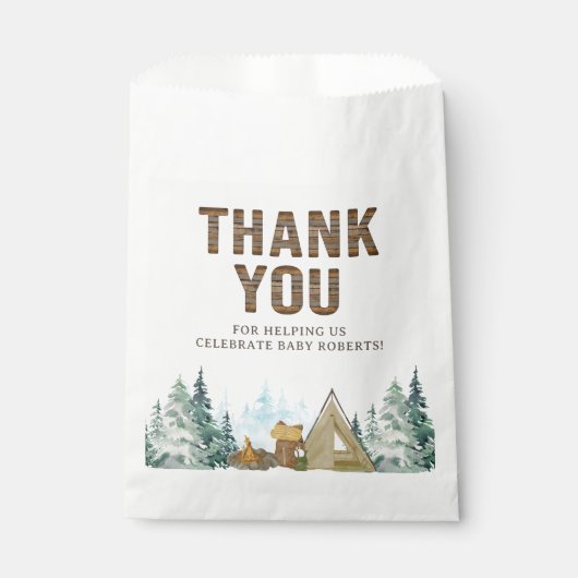 Rustic Wood A Little Camper Baby Shower Geschenktütchen (Vorderseite)