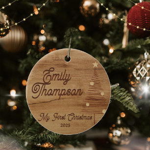 Rustic Wood Baby's First Christmas 2025 Keramik Ornament