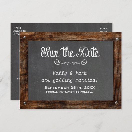 Rustic Wood CHALKBOARD Save the Date Postkarte (Vorne/Hinten)