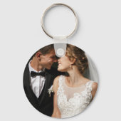 Rustic Wood & Eucalyptus Mr & Mrs Christmas Schlüsselanhänger (Rückseite)