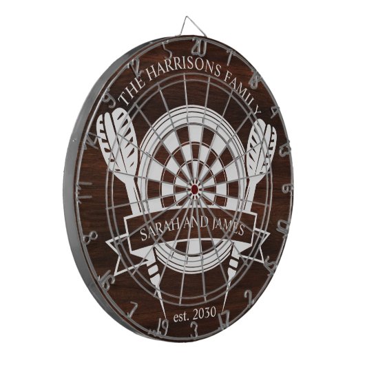 Rustic Wood Family Individuelle Name Hochzeit Dartscheibe (Vorderseite Links)