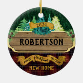 Rustic Wood First Christmas New Zuhause Keramik Ornament (Hinten)