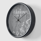 Rustic Wood Funny Retirement Ich bin müde Uhr (Winkel)