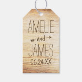 Rustic Wood Grain Monogram Gastgeschenk Hochzeit Geschenkanhänger (Vorderseite)