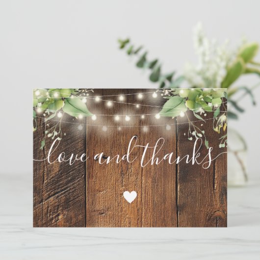 Rustic Wood Greenery String Lights Wedding Photo Dankeskarte (Stehend Vorderseite)