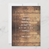 Rustic Wood Happy Birthday Message Masculine Card Einladung (Rückseite)