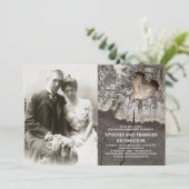 Rustic Wood Heart Foto Hochzeit Jahrestag Einladung (Stehend Vorderseite)