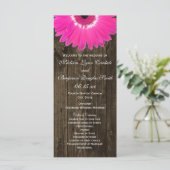 Rustic Wood Hot Pink Gerber Daisy Hochzeitsprogram Programm (Stehend Vorderseite)