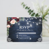 Rustic Wood Jars Blue Burgundy Floral Wedding RSVP Karte (Stehend Vorderseite)