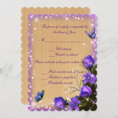 Rustic Wood Lila Floral Butterfly Response Card Einladung (Vorne/Hinten)