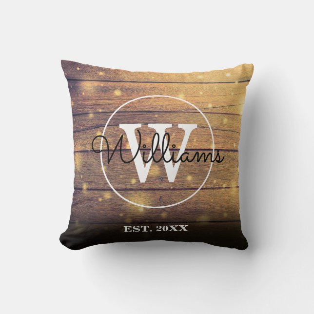 Rustic Wood Monogram Elegance Script Kissen (Vorderseite)