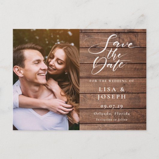 Rustic Wood Script-Foto Hochzeit speichern Sie das Postkarte (Vorderseite)