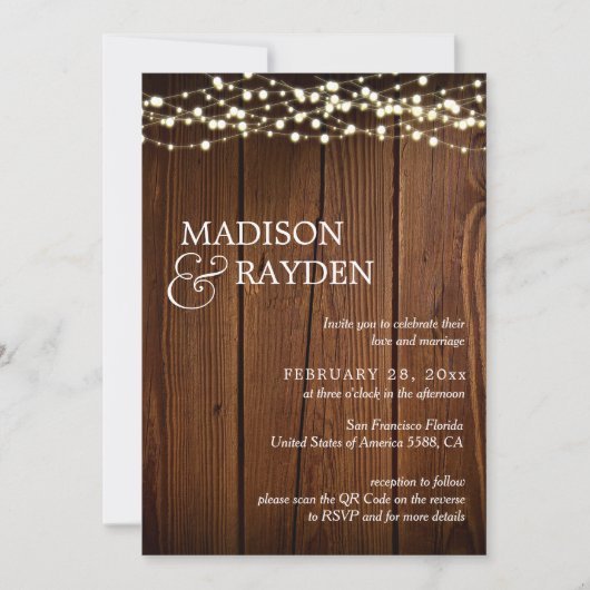 Rustic Wood String lights 3 Fotos QR Code Wedding Einladung (Vorderseite)