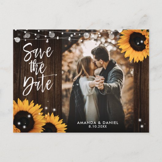 Rustic Wood Sunflower Wedding Photo Save The Date Ankündigungspostkarte (Vorderseite)