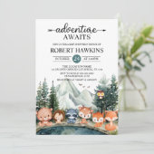 Rustic Woodland Adventure erwartet Baby Shower Einladung (Stehend Vorderseite)