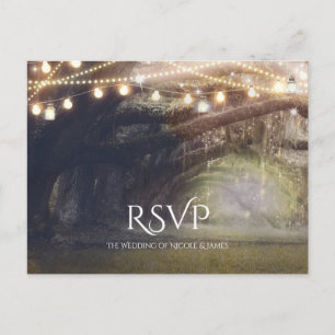 Rustic Woods Enchanteter Wald Lichter Hochzeit RSV Einladungspostkarte